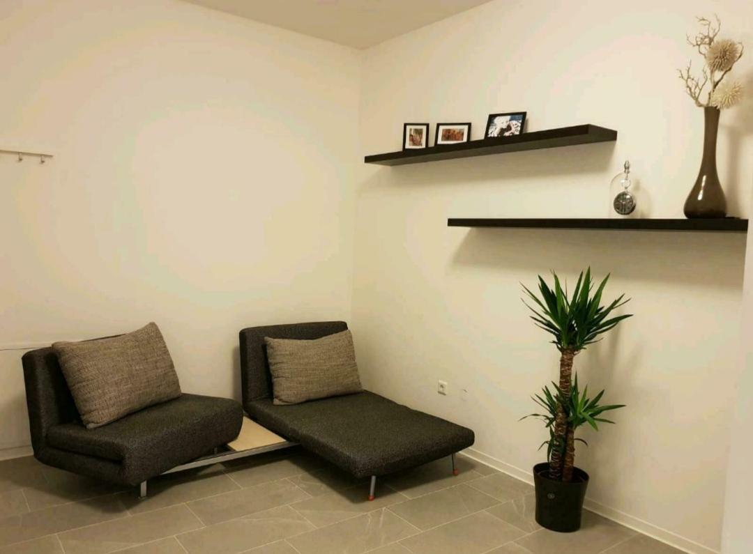 Altenbeken- Ferienwohnung エクステリア 写真